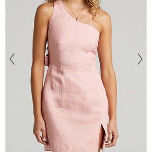 Amalie One Shoulder mini dress, light pink